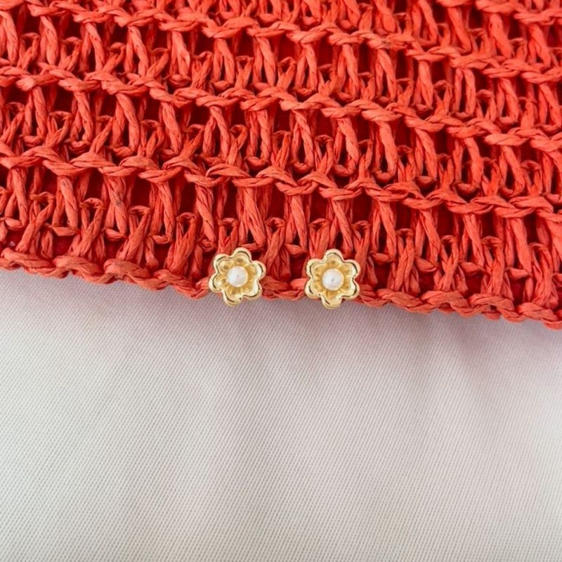 BRINCO FLOR COM PÉROLA