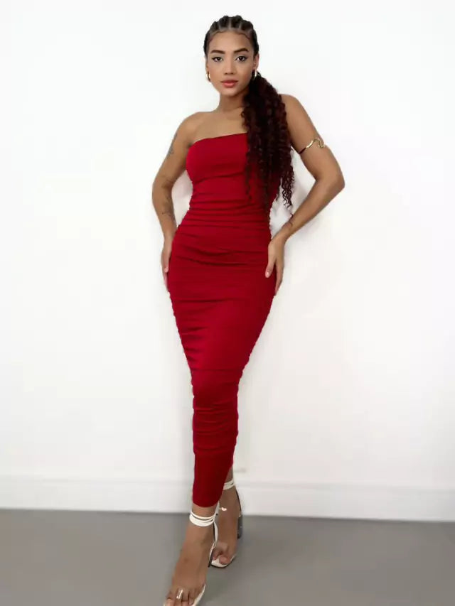 Vestido Feminino Midi em Suplex Sem Alça Plissado