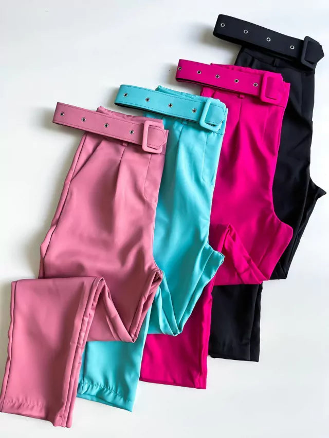 Calça Feminina Alfaiataria Skinny com Cinto