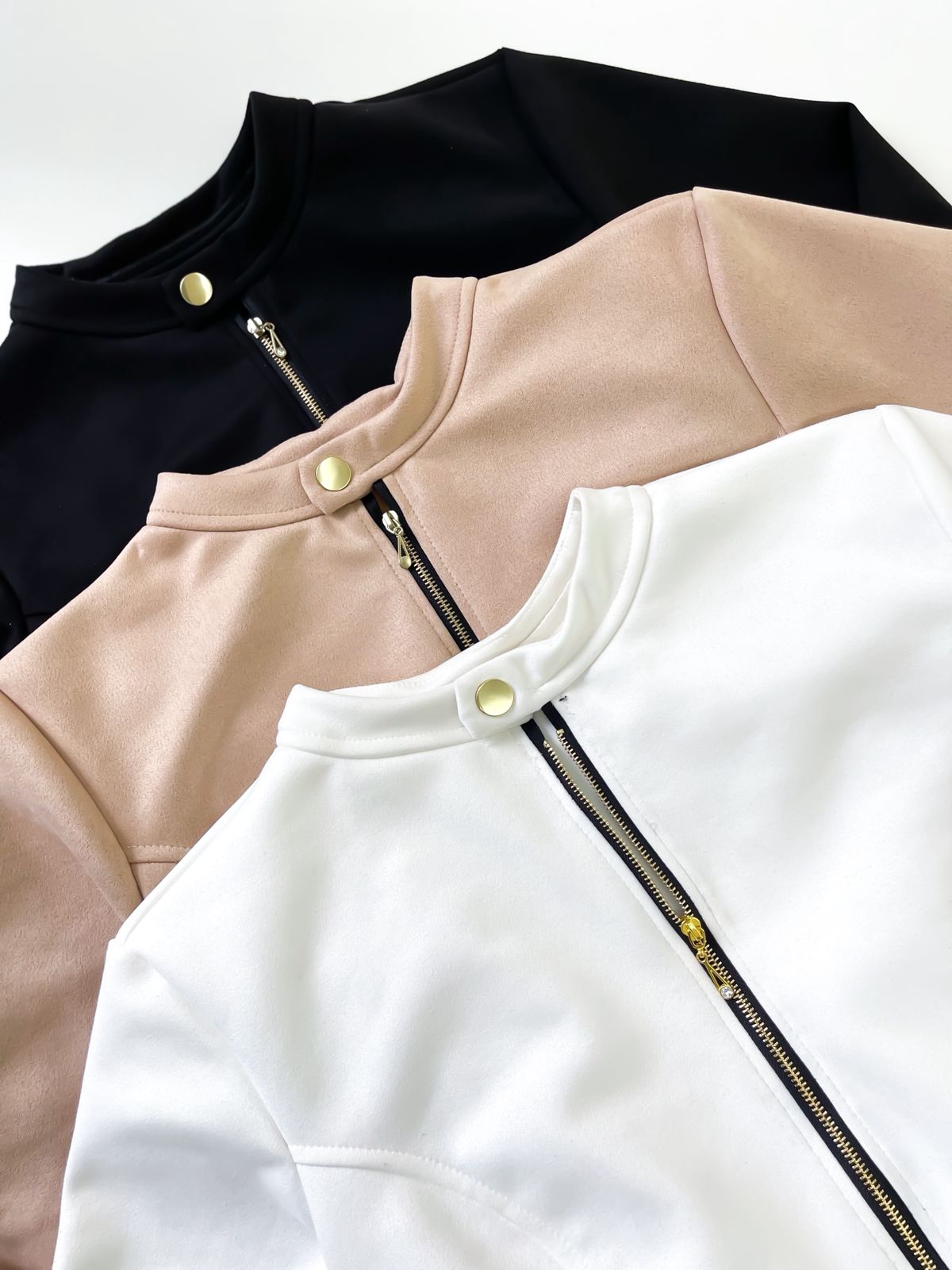 Jaqueta Feminina em Suede com Botão