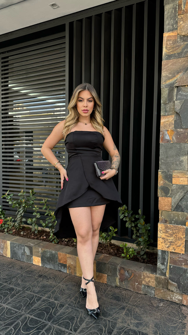 Vestido Curto em Alfaiataria Assimétrico sem Alça