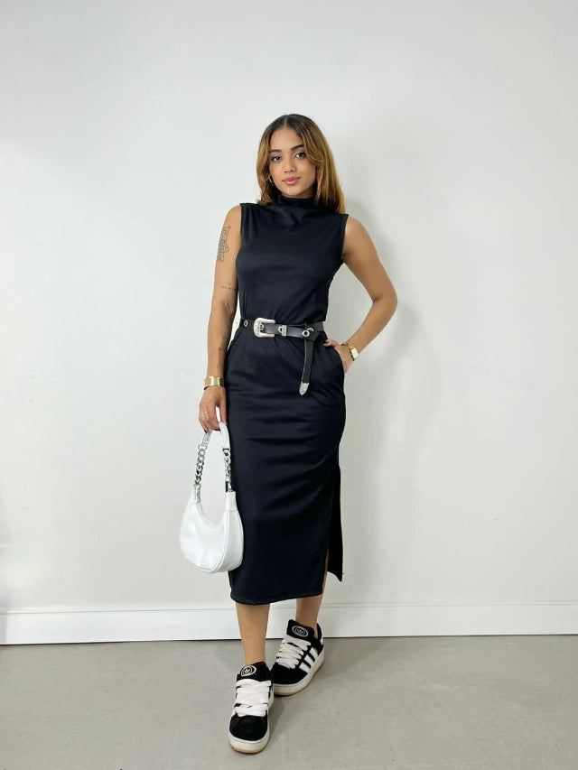 Vestido Feminino Midi em Ribana Regata com Gola Falsa