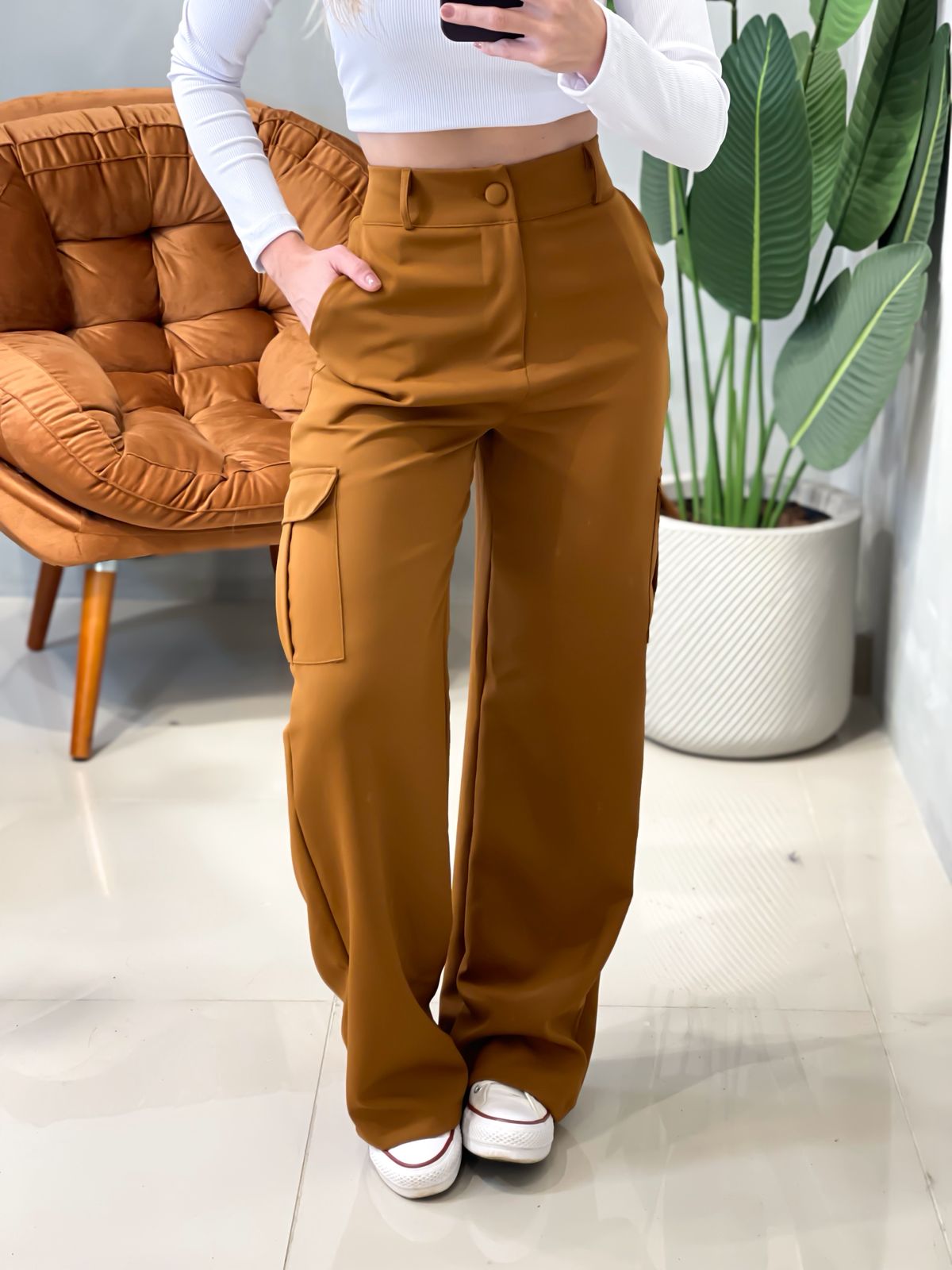 Calça Feminina Alfaiataria Pantalona Cargo