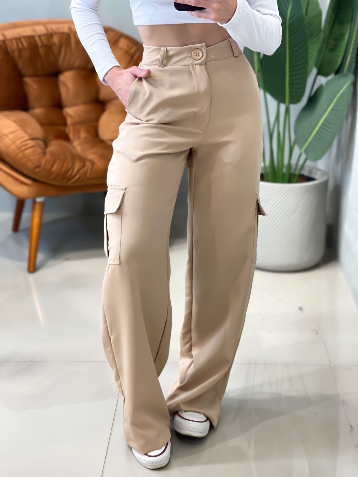 Calça Feminina Alfaiataria Pantalona Cargo