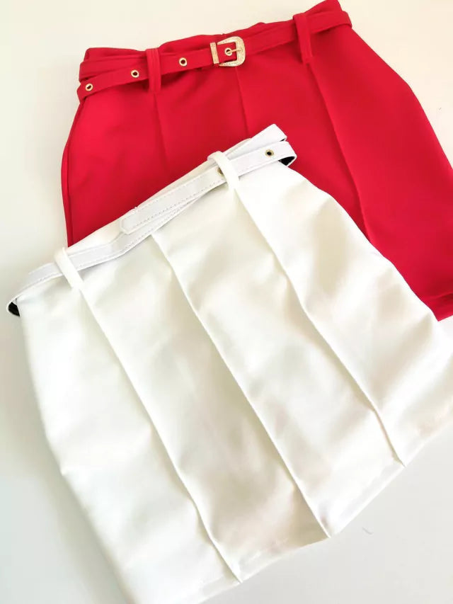 Short Saia em Neoprene com Cinto